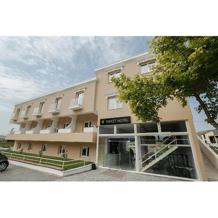 Sweet Hotel Ljaknasi